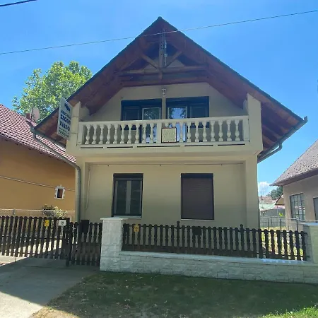 Gold Apartamento